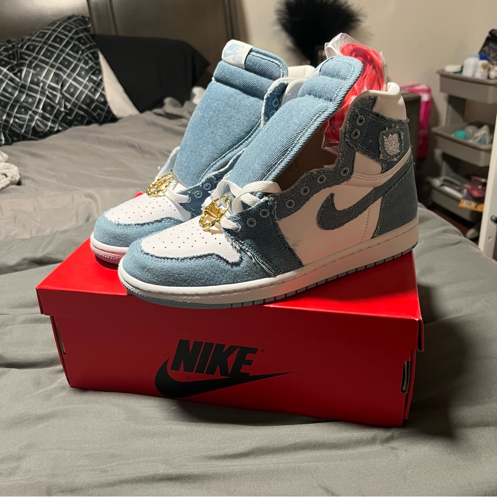 Air Jordan Denim 1